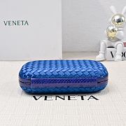 Bottega Veneta Knot Minaudiere Clutch BV0023 Size 20x12x5.5cm - 2
