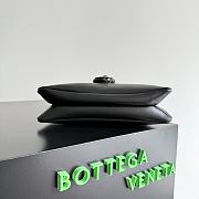Bottega Veneta Liberta BV2511 Size 20x35x8cm - 6