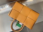 Bottega Veneta Small Arco Tote BV7410 Size 20x30x11cm - 6