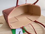 Bottega Veneta Small Arco Tote BV7414 Size 20x30x11cm - 4