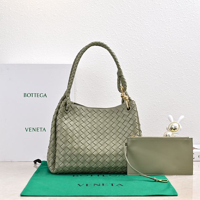 Bottega Veneta Bag BV127 Size 30x26x20CM - 1