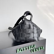 Bottega Veneta Cassette Bowling Bag BV0082 Size 22x16x13CM - 5