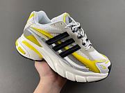 Adidas Adistar Jellyfish Pharrell Williams White Yellow JP9262 - 2
