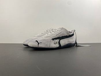 Balenciaga x Puma Speedcat Suede Distressed White Black 847146 WSDSD 9010