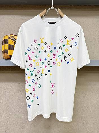 Louis Vuitton Clothes CODE LV0139-01