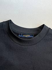 Louis Vuitton Clothes CODE LV0674-01 - 2