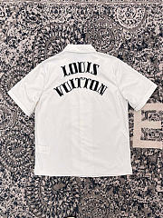 Louis Vuitton Shirt Top Version LV5480-01 - 2