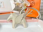 Hermès Horse Pegasus Keychain Code HM5210-02 - 1