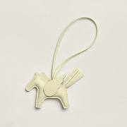 Hermès Horse Pegasus Keychain Code HM5210-02 - 6