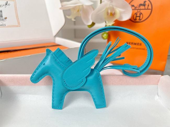 Hermès Horse Pegasus Keychain Code HM5210-05 - 1
