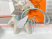 Hermès Horse Pegasus Keychain Code HM5210-06 - 1