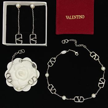 Valentino Necklace Combo (3 items) 0110-02