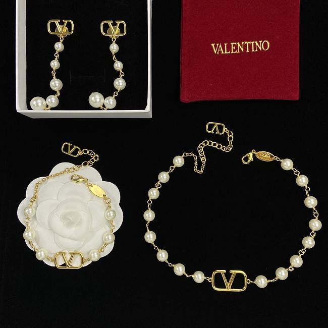 Valentino Necklace Combo (3 items) 0110-04 - 1