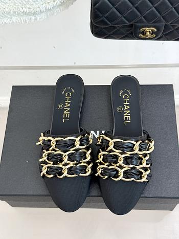 Chanel Slide with Chain Strap CC2140-01