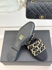 Chanel Slide with Chain Strap CC2140-01 - 2