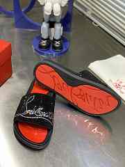 Christian Louboutin Slide OM-02500-01 - 2