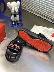 Christian Louboutin Slide OM-02700-01 - 4