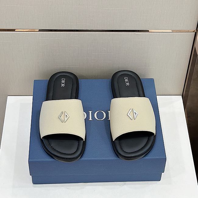 Dior Slide Ostrich Pattern Straps D7410-02 - 1