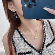 Louis Vuitton Earrings Code 0050 - 2