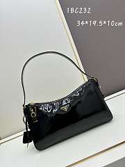 Prada Aimée Patent Leather Black Bag Size 34x19x10cm - 5