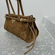 Prada Lus Solf Bag P02309 Size 32x15x13cm - 4