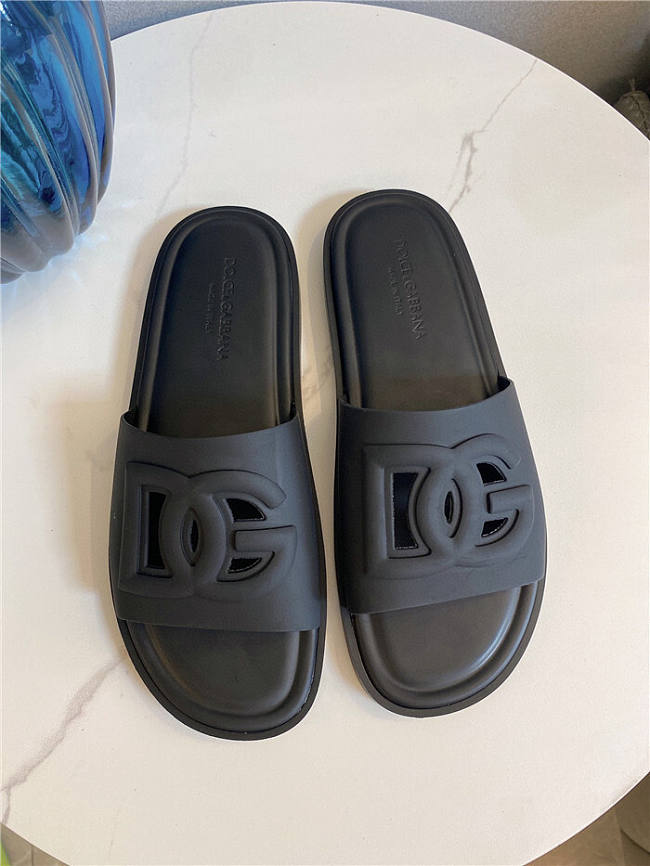 Dolce & Gabbana Slippers DG70B1-03 - 1