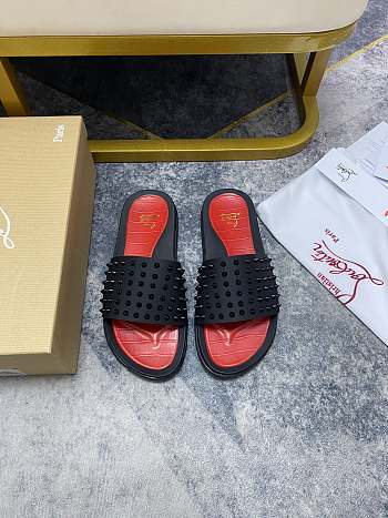 Christian Louboutin Slide Classic Spike Flat C3615