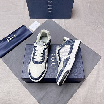 Dior B27 Low Blue White Sneaker D0204