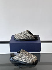 Dior Flat Comfort Clog Code D059-02 - 3