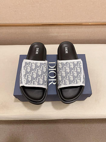 Dior Men's Edition Code D06A90-03