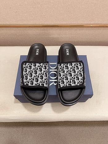 Dior Men's Edition Code D06A90-05