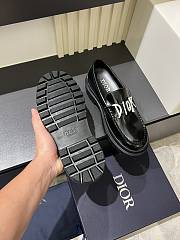 Dior Men's Loafer with Shiny Leather D902B-01 - 2