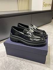 Dior Men's Loafer with Shiny Leather D902B-01 - 6