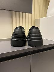 Dior Men's Loafer with Shiny Leather D902B-02 - 5