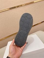 Dior Oblique Pattern Sneakers Code 06B50-03 - 6
