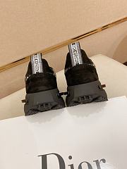 Dior Oblique Pattern Sneakers Code 058B60-01 - 3