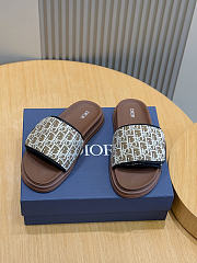 Dior Slide Code D0027-02 - 1