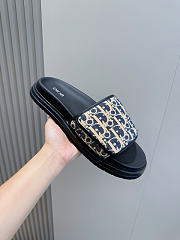 Dior Slide Code D0027-03 - 5