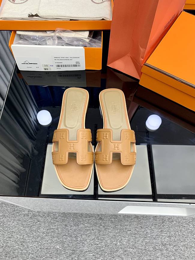 Hermes Woman Slides Code HM0022-03 - 1