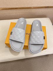 Louis Vuitton Slide Code LV606A-01 - 5