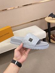 Louis Vuitton Slide Code LV606A-01 - 4