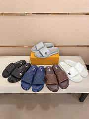 Louis Vuitton Slide Code LV606A-02 - 6