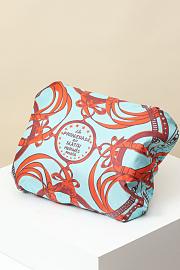 Hermes Balusoie Silk With Hunter HM5215 Size 32x24x12cm - 4