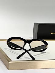 Balenciaga Glasses B000-01 - 2