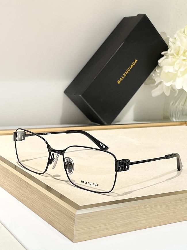 Balenciaga Glasses B005-01 - 1