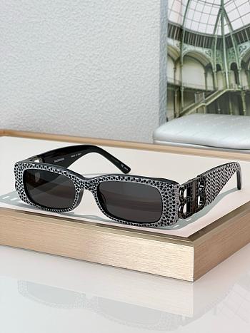 Balenciaga Glasses B0010-02