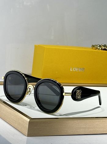 LOEWE Glasses LOE122-06