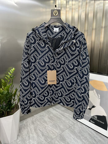 Burberry Clothes Code 002#104-02