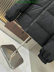 Burberry Down Jacket Code MC6772 - 2