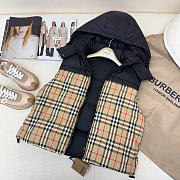 Burberry Women's Down Vest Jacket Code AC2256-01 - 4
